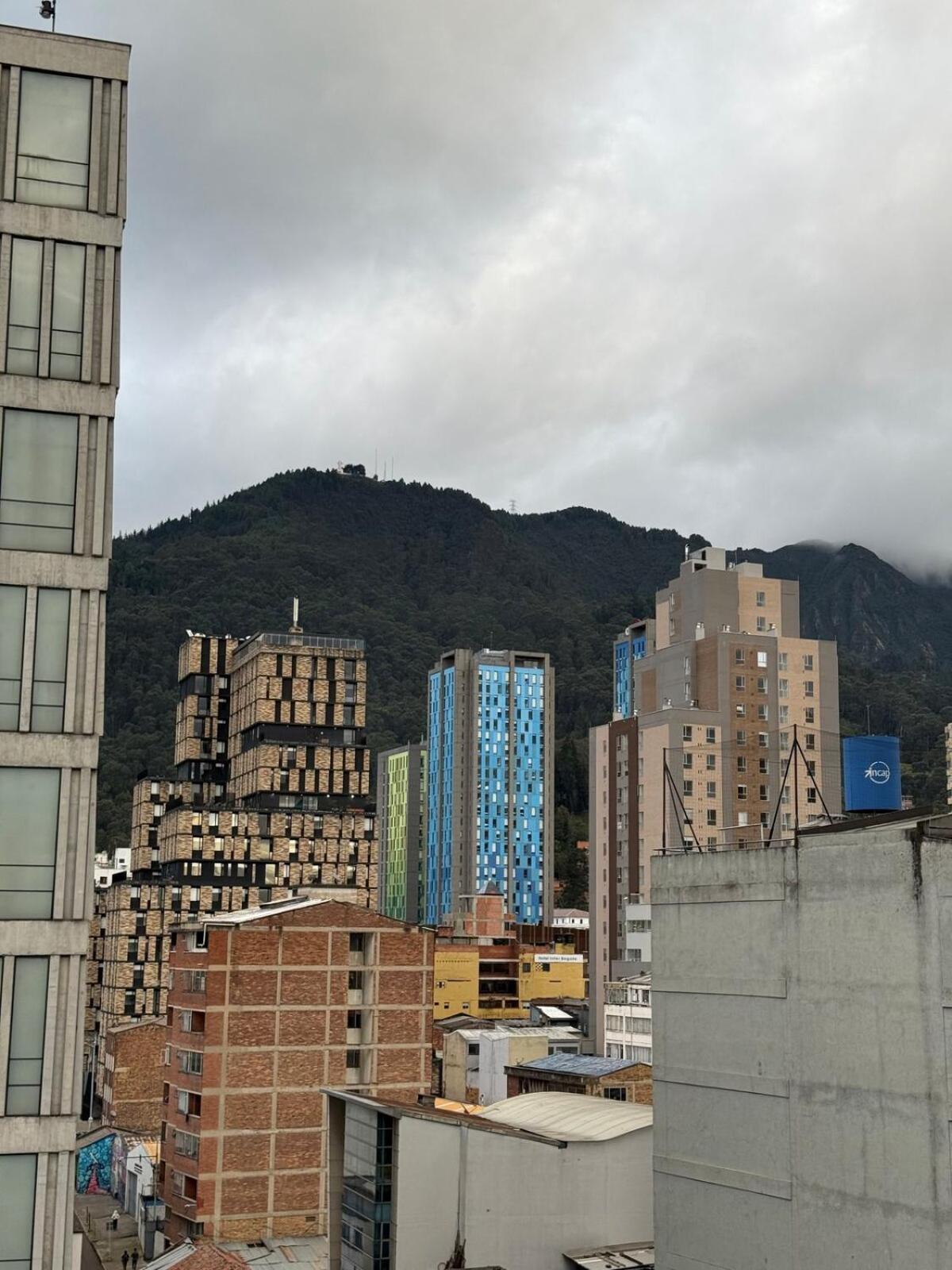 Aparta Area Downtown Apartamento